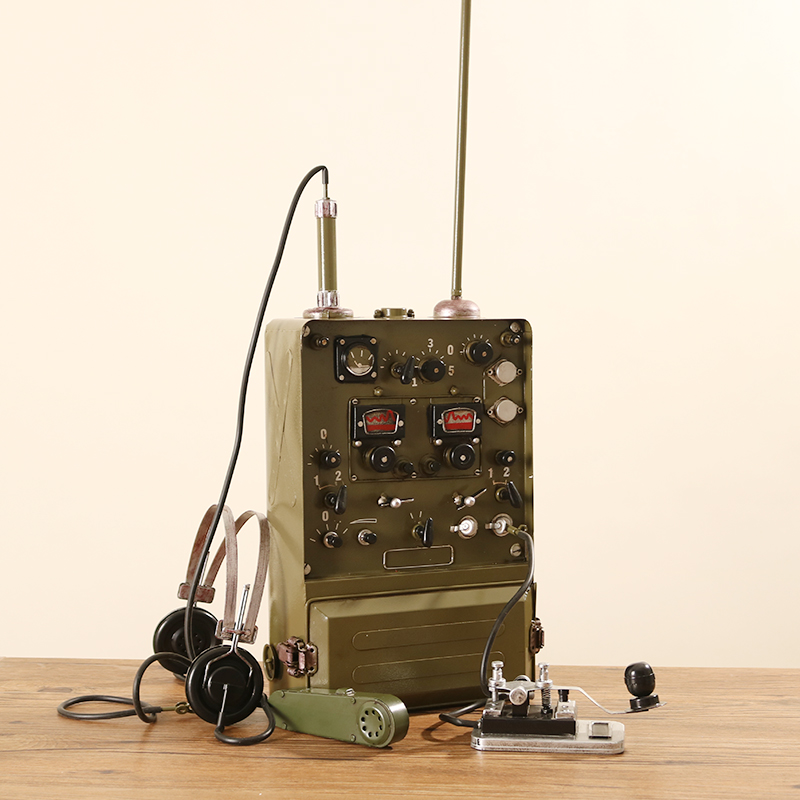 復古發報機 創意工藝與金融中介的跨界融合